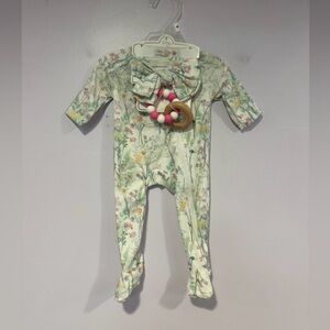 Floral Kids Toby‎ loungewear, headband, and tether set